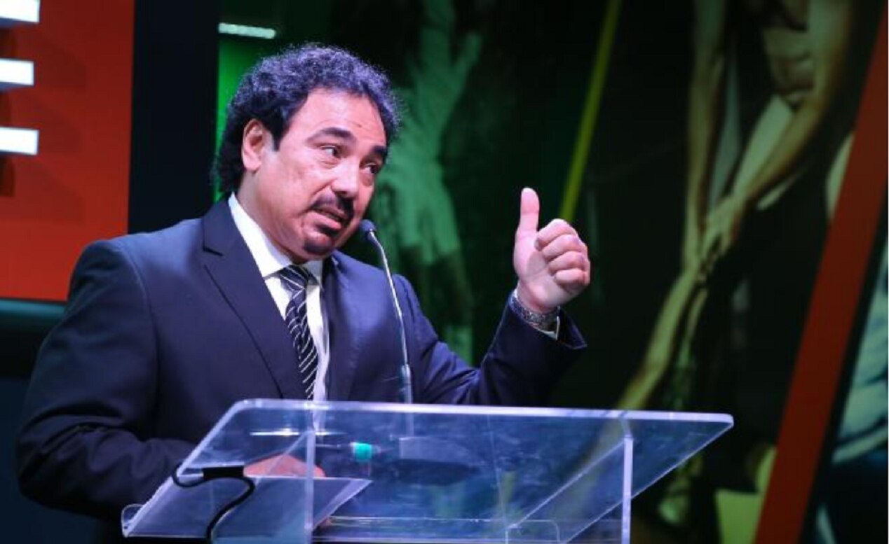 Hugo Sánchez dispuesto a entrenar al Real Madrid