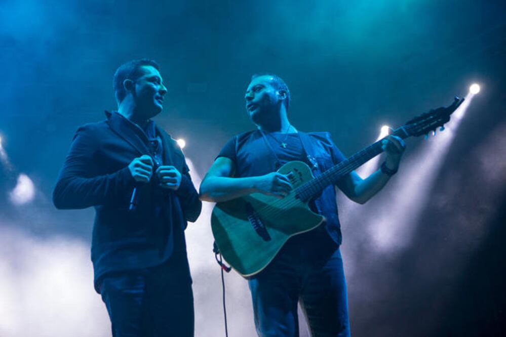 El momento estelar de la velada fue cuando se escuchó el esperado tema “El abandonado”, íconica canción que se convirtió en todo un himno de Elefante en 2002 (FOTOS: DEMIAN CHÁVEZ. EL UNIVERSAL)