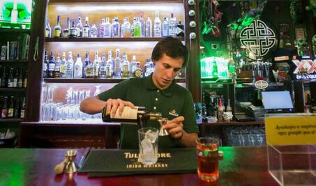 Establecimientos impedirán que los clientes en estado de ebriedad suban a su automóvil