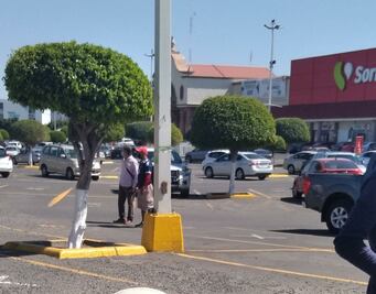 Internauta denuncia presunta estafa de adulto mayor en Bernardo Quintana 