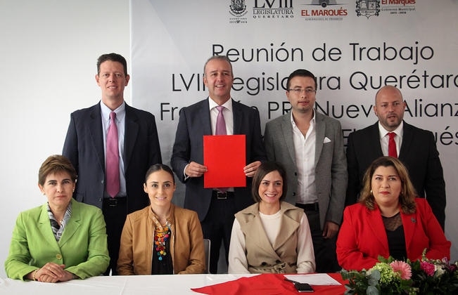 Calzada busca con diputados más recursos para El Marqués