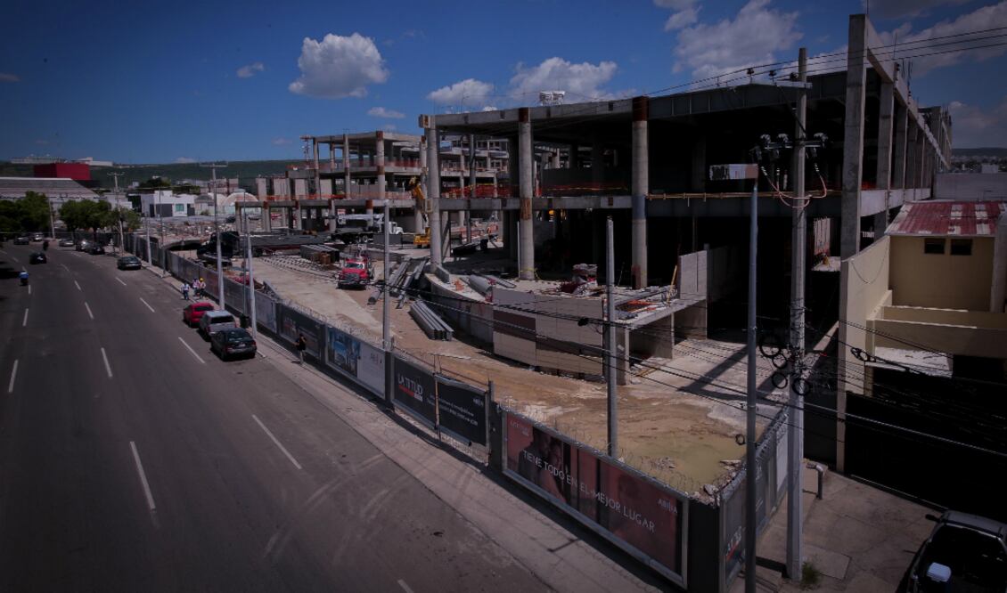 Latitud Victoria, lujo y pobreza