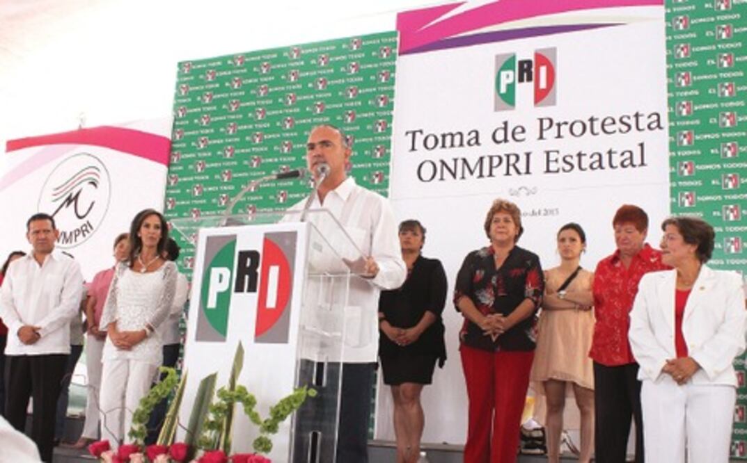 Tricolor velará por equidad de género