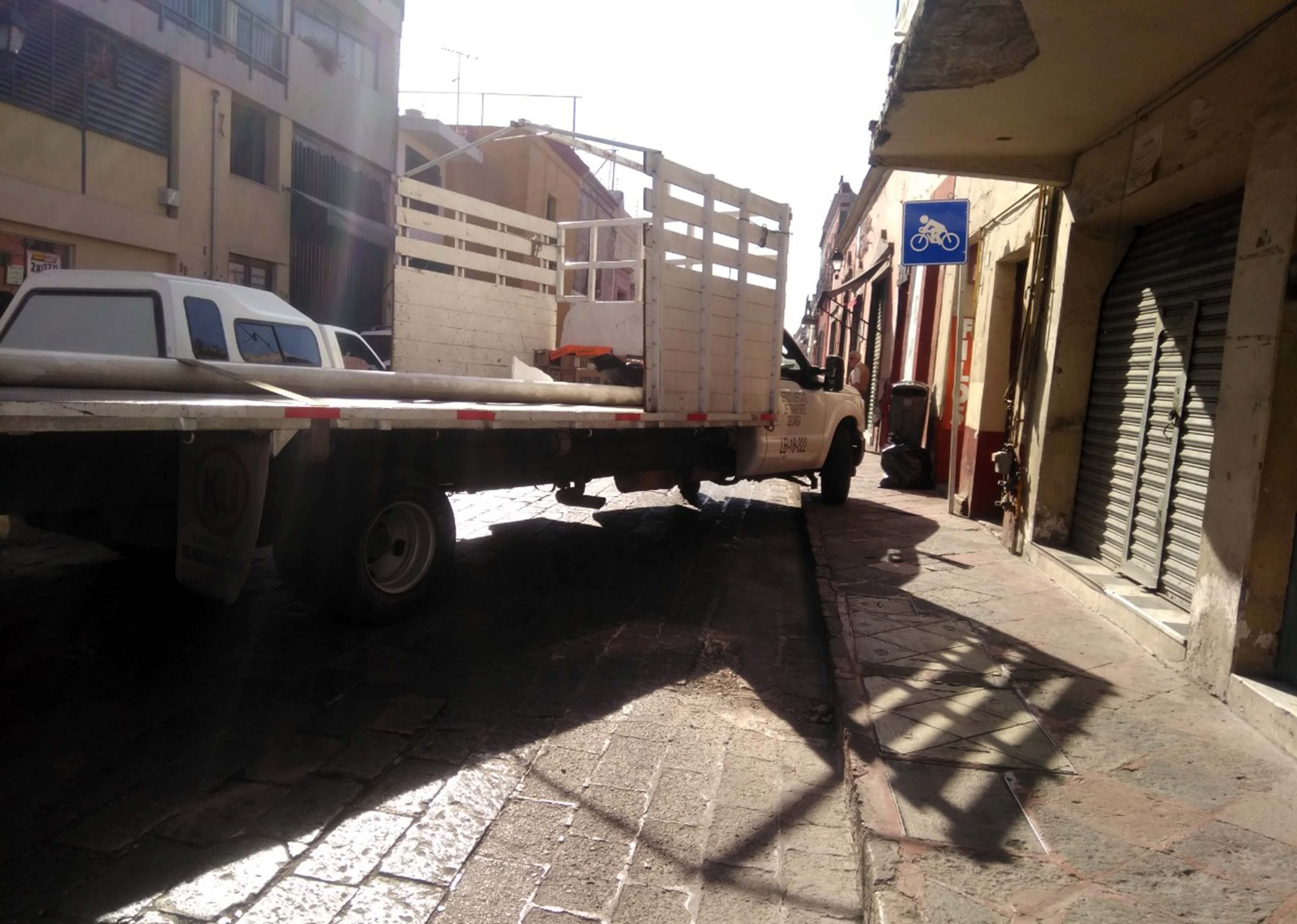 Buscan limitar transporte de carga en el Centro 