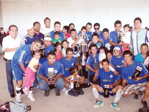 Se coronan San Pedro y Chivas