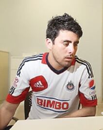 Vidrio se reporta en el Omnilife con Chivas