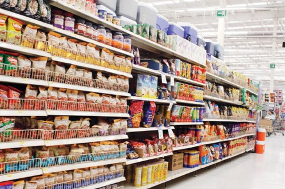 IVA disminuiría costos de producción: Correa