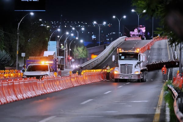 Ya operan 7 carriles en Bernardo Quintana