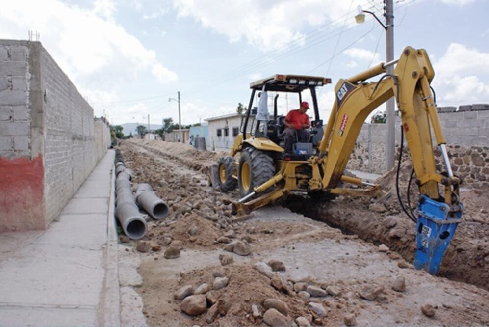 Pendiente drenaje y plantas en SJR