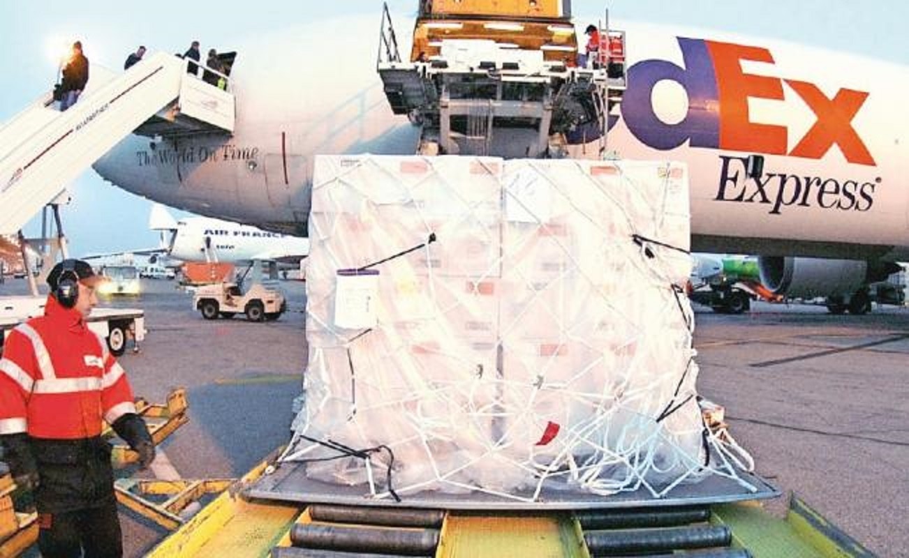 Aumenta 12% transporte de carga vía aérea