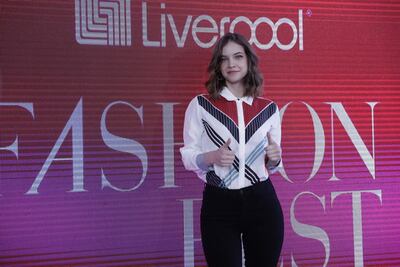 Me siento bien con mis curvas: Palvin