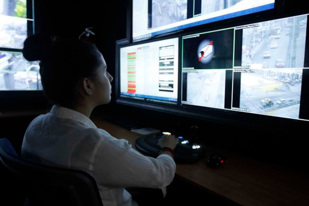 El alcalde aseguró que en los primeros 30 días de prueba se obtuvieron 21 identificaciones de vehículos reportados como robados en todo el año, cantidad que se obtuvo solamente en el primer mes con los nuevos dispositivos (ARCHIVO. EL UNIVERSAL)