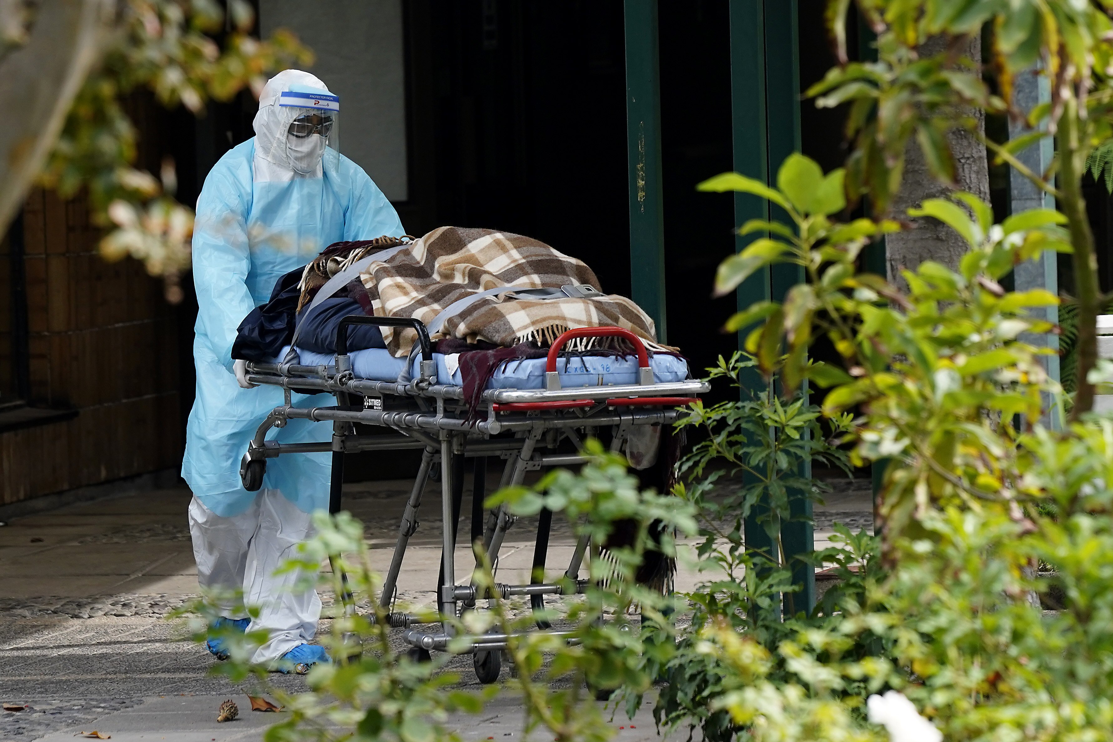 Empata cifra de muertos por Covid-19 y homicidios