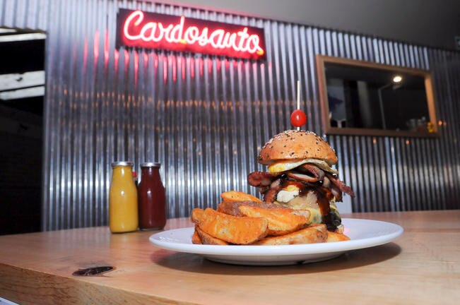 En Cardosanto  arman la parrillada