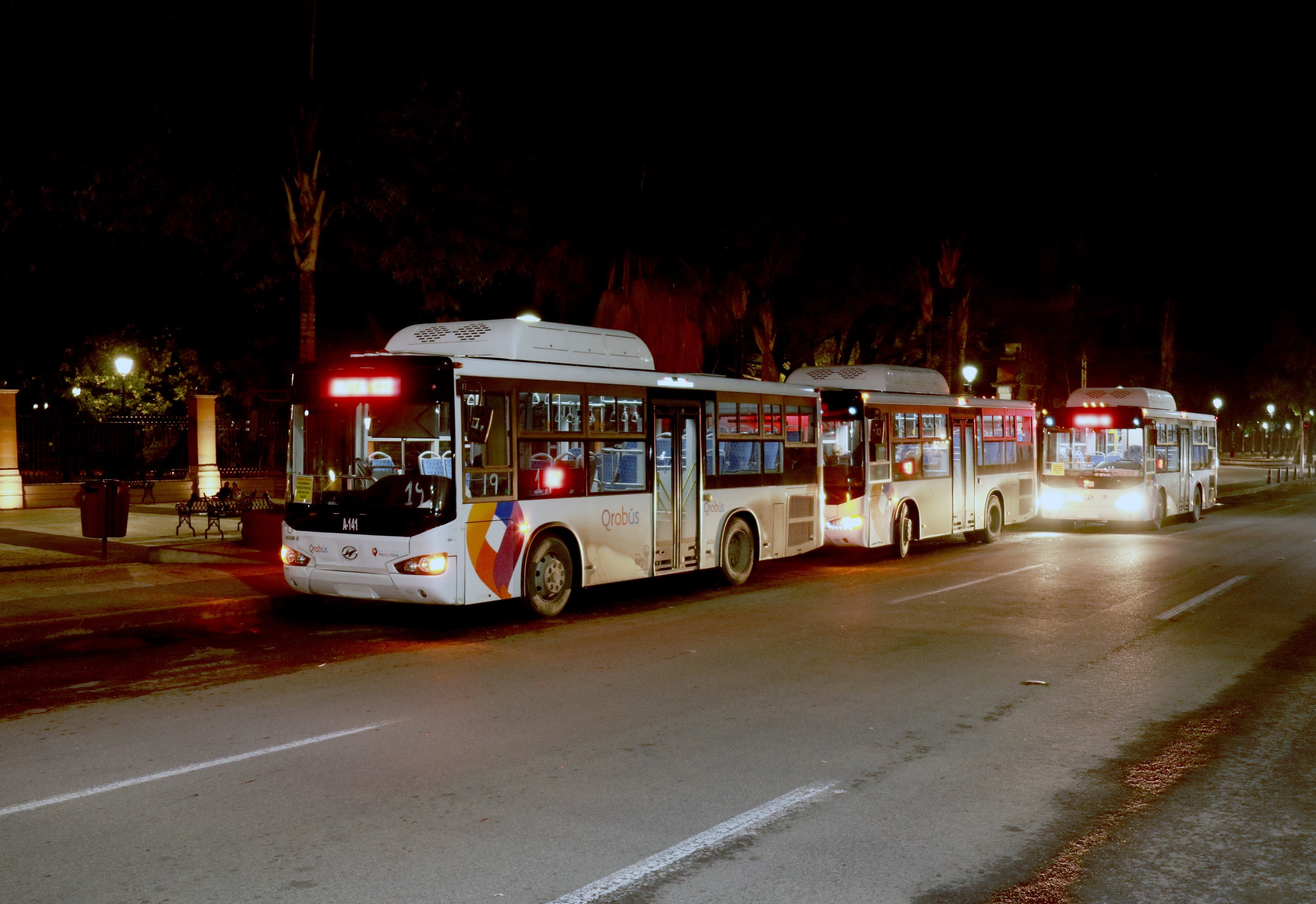 Hoy arranca Qrobús tres rutas nocturnas