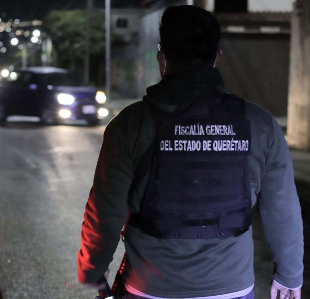 Detienen a dos en posesión de metanfetaminas