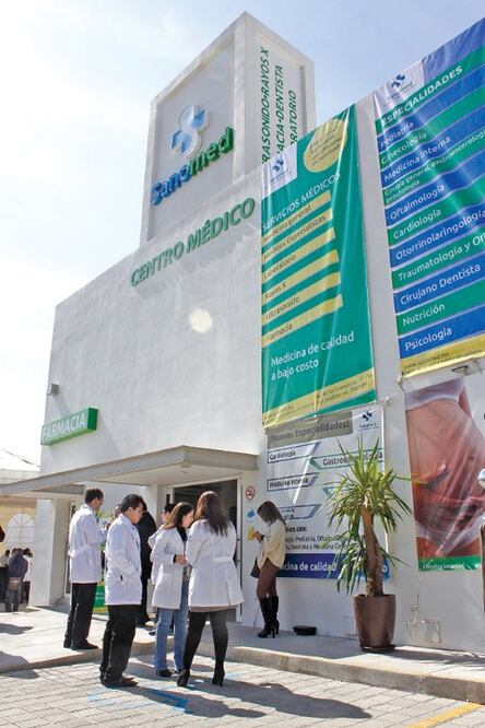 Inauguran Centro Médico privado