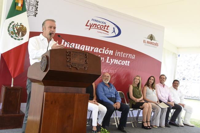 Soporte. El alcalde de El Marqués, Mario Calzada, dijo que ve con buenos ojos que empresarios apoyen a la sociedad (ARCHIVO. EL UNIVERSAL)