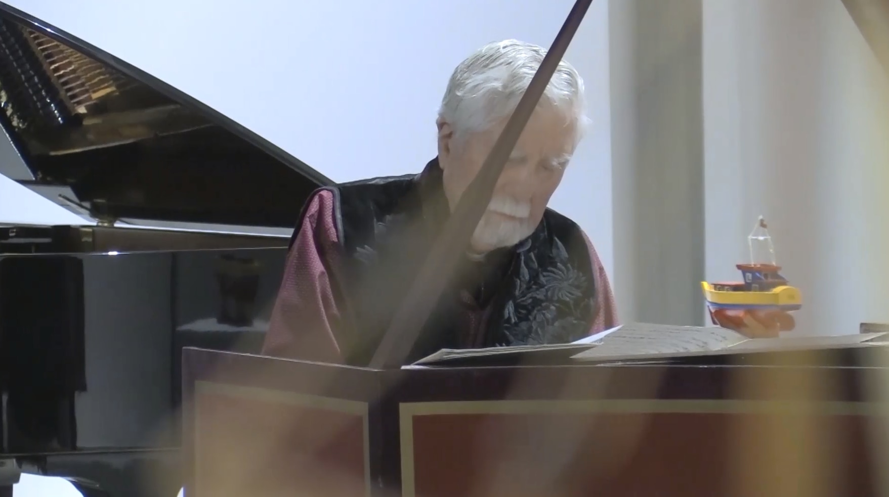 El maestro Gastón Lafourcade presenta disco en la UAQ