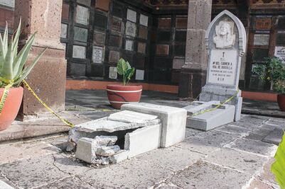 Para evitar robo, vigilan Museo de la Muerte