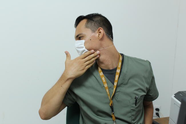 Por trabajo en casa, aumentan lesiones musculares 