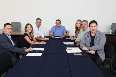 Diputados mueven la sede del Congreso para discutir relevo del Fiscal