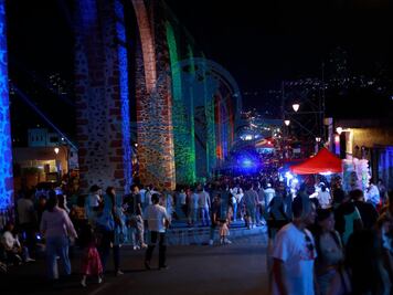 Festejos por los 300 años de Los Arcos dejan derrama de 20 mdp en la capital de Querétaro 