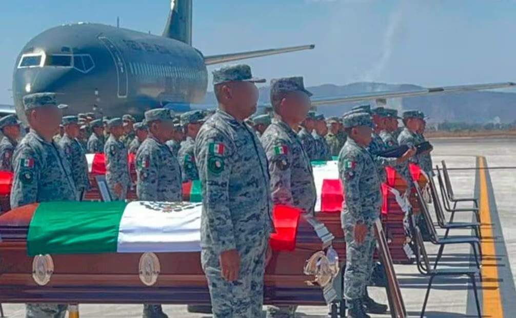 Realizan honores fúnebres a militares caídos en cumplimiento de su deber en Jalisco este miércoles 25 de febrero de 2026. Foto: Especial