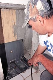  Revisan las trampas de grasa en restaurantes