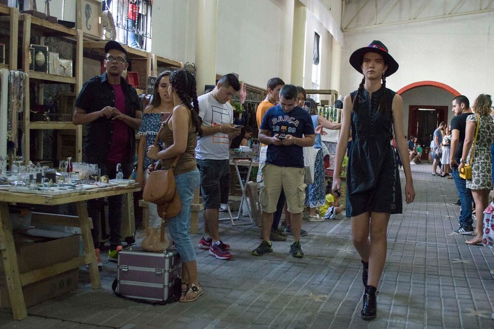 Se presentó obra de Recortándote, Intrínseco, Eilean, Casilda Mut, Áurea Bucio, Galo Bertin, Mal de Muchos y Alex Medina.