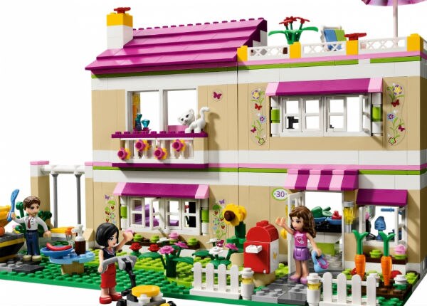 Suben ventas de Lego gracias a versión para niñas