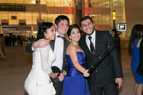 Graduados festejan en grande