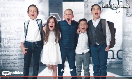 Chocan por video de apoyo a la reforma educativa