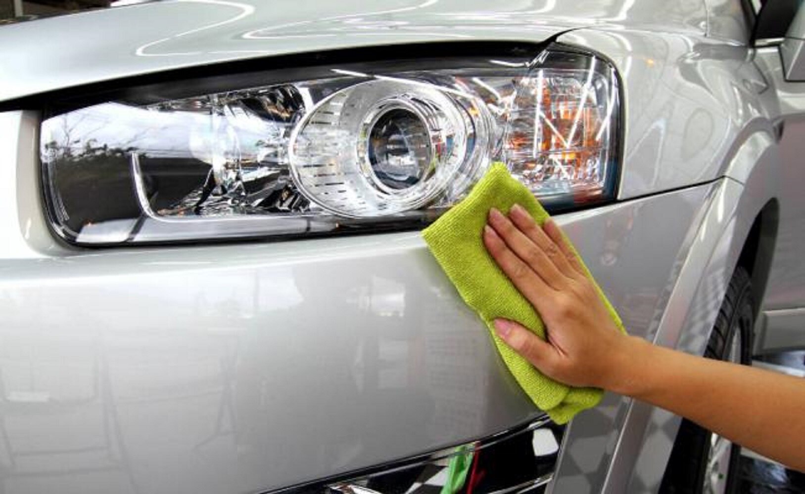 Mantener la pintura del auto como nueva requiere un gran esfuerzo del dueño