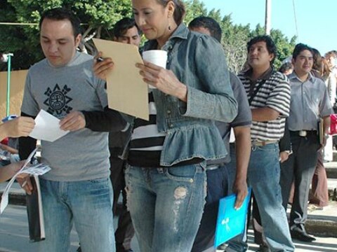 Exclusión laboral de jóvenes en AL