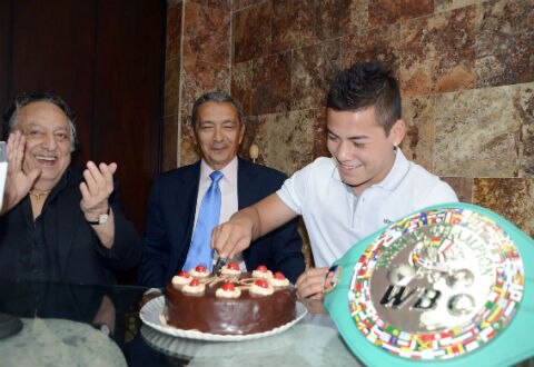 Sulaimán elogia a ‘Jaguar’ Gutiérrez