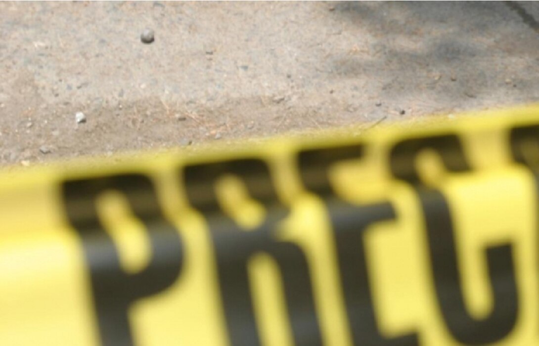 Encuentran el cuerpo de una mujer en la carretera 57