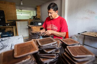 Productores de artículos de piel luchan contra la mala calidad china