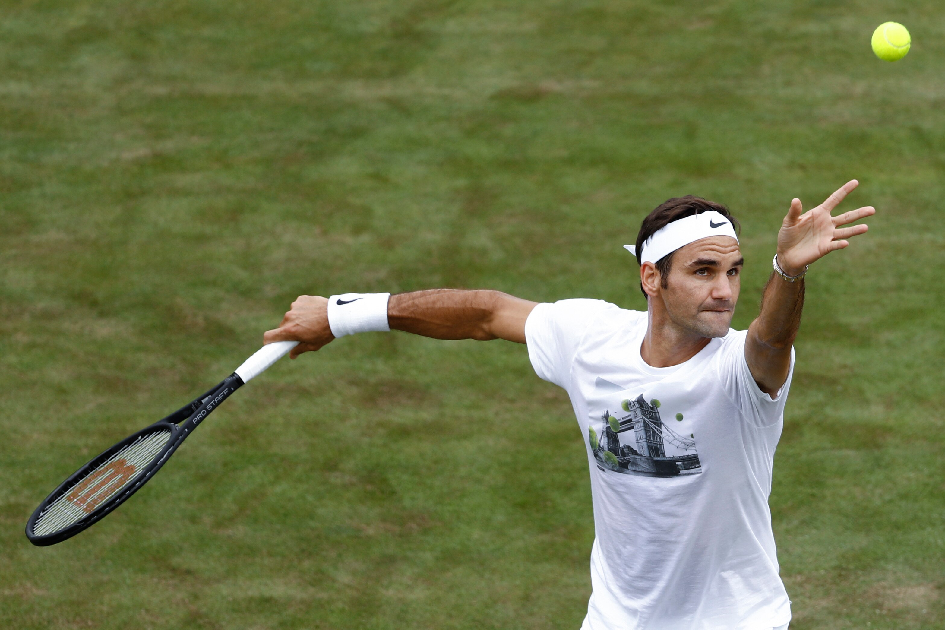 Federer toparía a Nadal en final