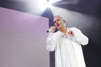 Bosé, entre el amor y bambú