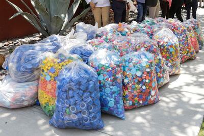 Corregidora junta 6.6 toneladas de tapitas