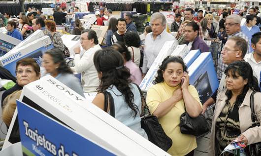Condusef pide consultar al buró