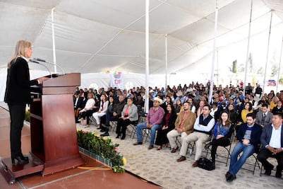 Rinde DIF de El Marqués informe de actividades