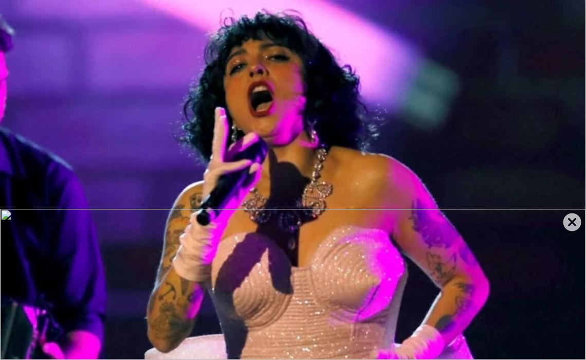 Mon Laferte enfrentará acciones legales en Chile