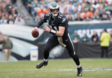 Eagles alza el vuelo ante los broncos