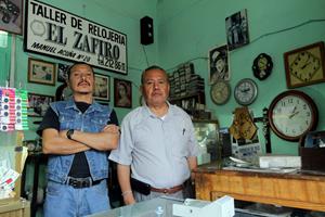 Relojeros. Oficio que tiende a desaparecer