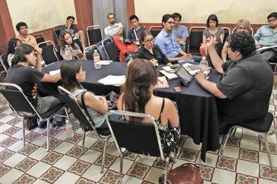 Analizan locura  y suicidio en la escritura