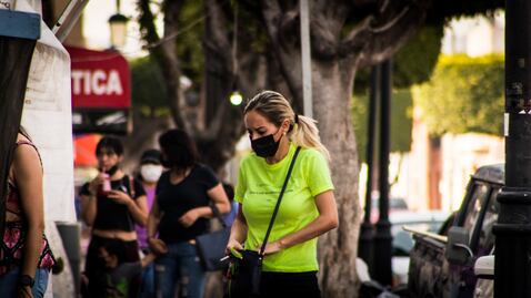 3 de cada 10 fallecidos por Covid-19 no padecían diabetes, obesidad o hipertensión