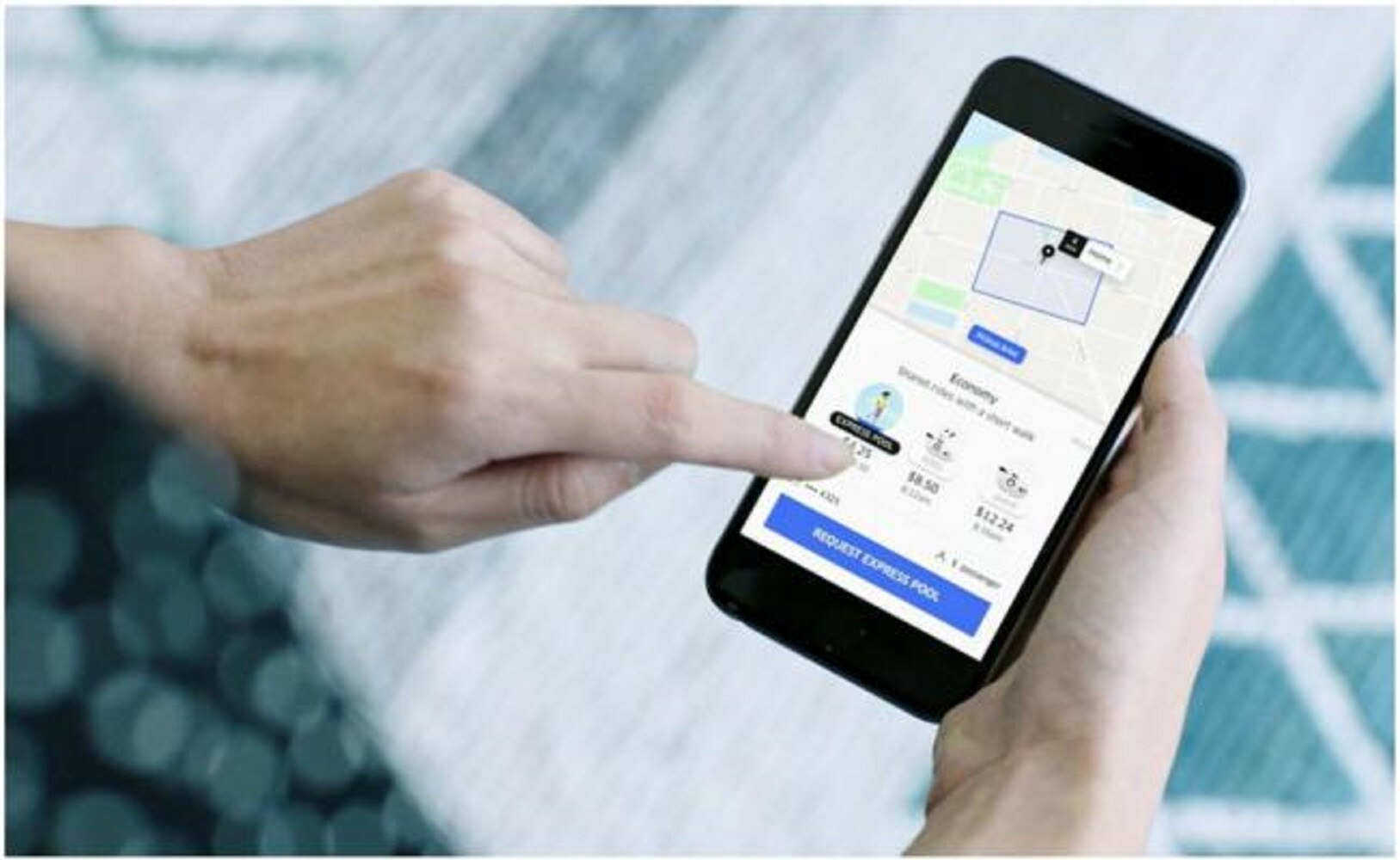 Con 'Express Pool', los usuarios deben ir a hasta un punto estratégico para ser recogidos
