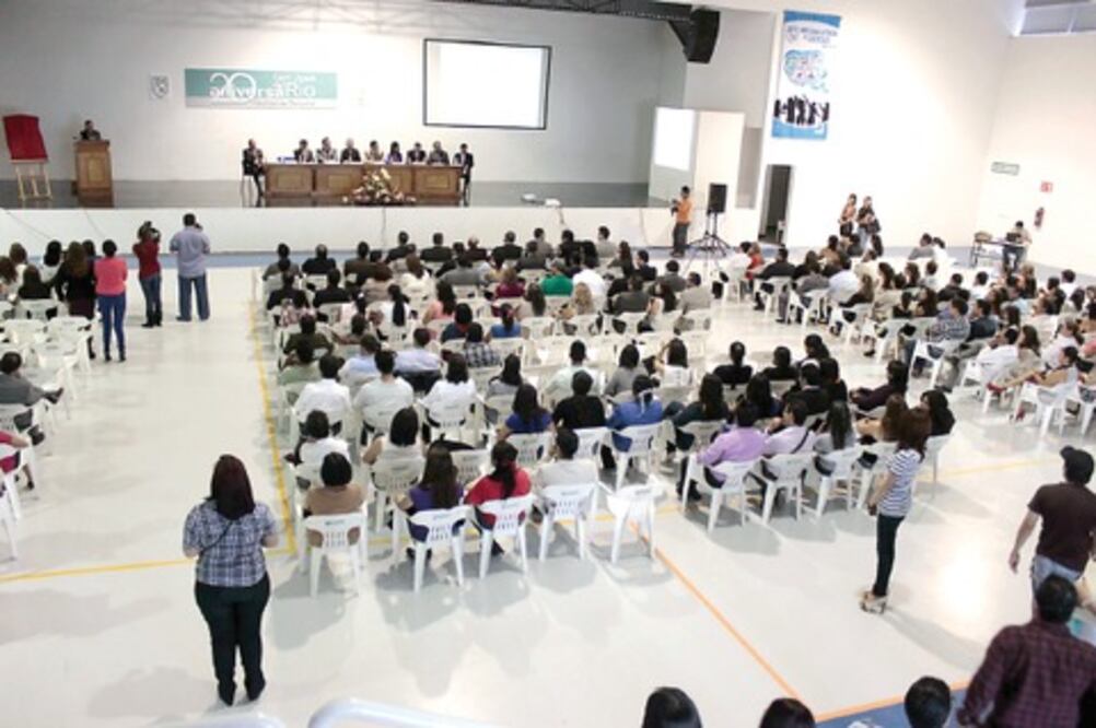 Piden más empleos para jóvenes